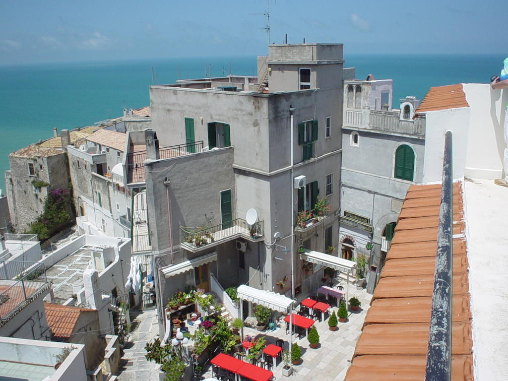 Locanda Al Castello Hotel Peschici Exterior photo