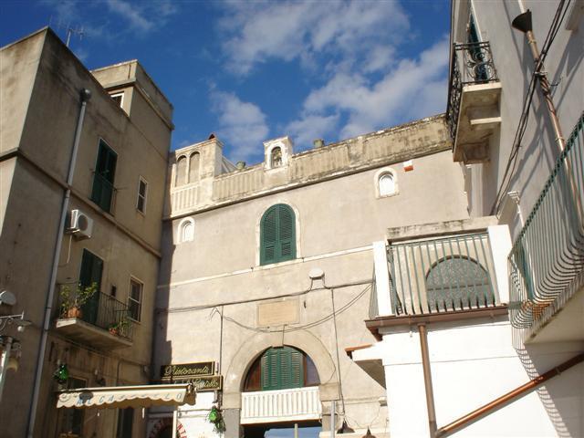 Locanda Al Castello Hotel Peschici Exterior photo